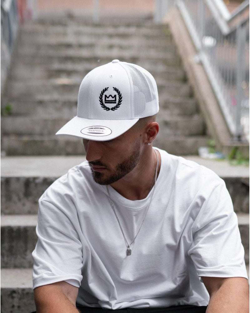 Trucker Snapback - White